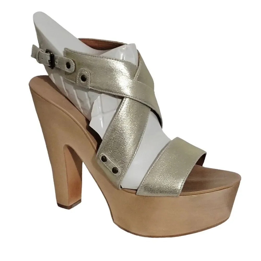 J. Litvack Metallic gold faux wood heels Sandals size 9B